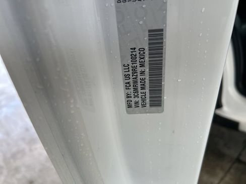 Used 2024 RAM ProMaster 3500 w/ Delivery Van Package FWD image 39
