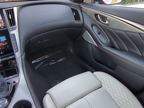 Used 2020 INFINITI Q50 Red Sport 400 w/ Carbon Fiber Package image 17