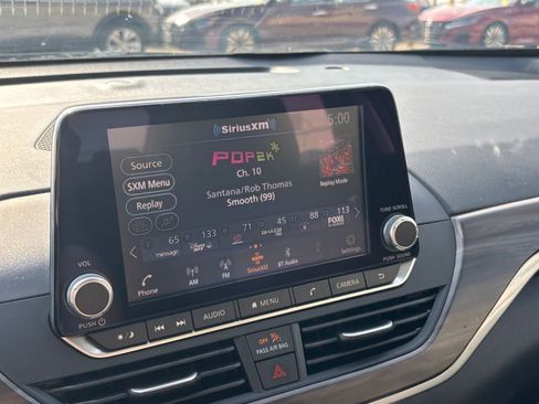 Used 2025 Nissan Altima 2.5 SV FWD image 20