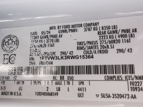 Used 2024 Ford F150 Lightning XLT AWD/4WD image 14