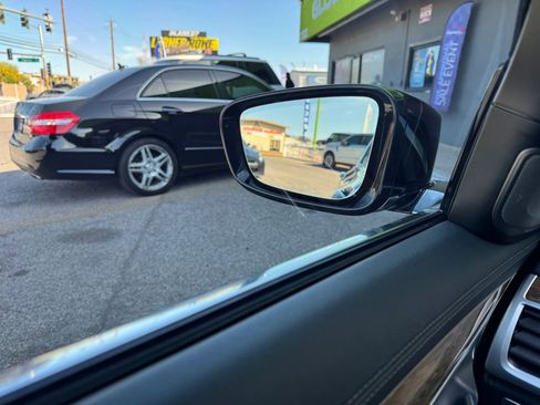 Used 2017 BMW 740i RWD image 27