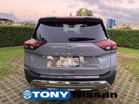 Used 2023 Nissan Rogue Platinum w/ Platinum Premium Package image 6