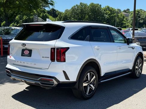 Used 2021 Kia Sorento EX AWD/4WD image 10