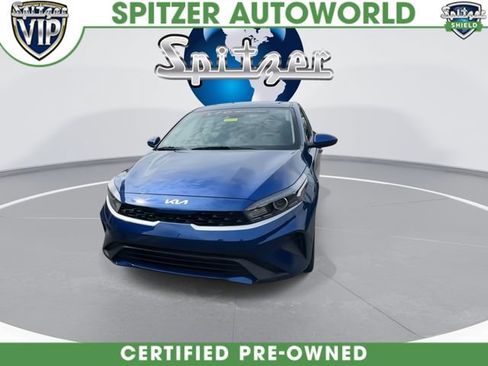 Certified 2023 Kia Forte LXS FWD image 3