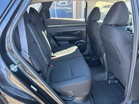 Used 2022 Hyundai Tucson Blue AWD/4WD image 8