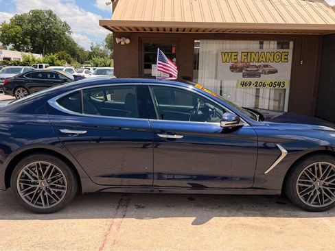 Used 2019 Genesis G70 2.0T Advanced RWD image 6