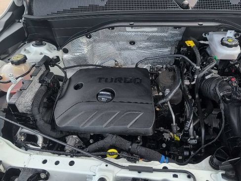 Used 2023 Chevrolet TrailBlazer ACTIV w/ Convenience Package FWD image 41