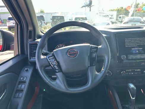 Used 2022 Nissan Frontier PRO-4X w/ Off-Road Protection Package image 12