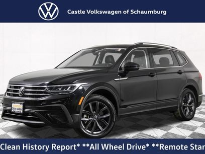 Used 2023 Volkswagen Tiguan SE w/ Panoramic Sunroof Package