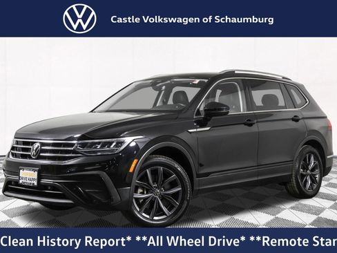 Used 2023 Volkswagen Tiguan SE w/ Panoramic Sunroof Package image 1