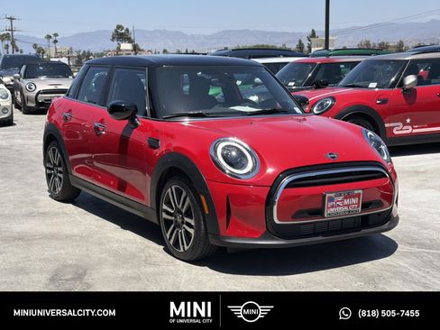 Certified 2023 MINI Cooper 4-Door Hardtop FWD image 1