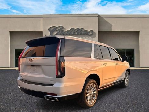 Certified 2024 Cadillac Escalade ESV Premium Luxury w/ Performance Package image 3