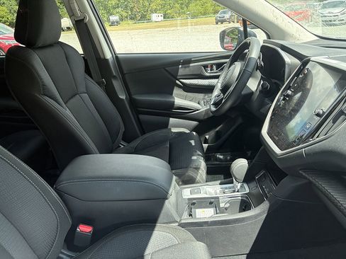 Used 2024 Subaru Ascent Premium w/ Convenience Package image 5