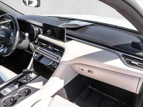 Used 2024 Genesis G70 2.5T AWD/4WD image 24