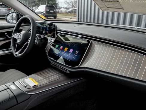 New 2026 Mercedes-Benz E 450 4MATIC Sedan image 22