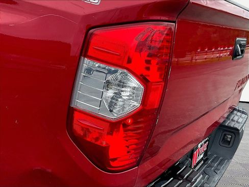 Used 2016 Toyota Tundra SR5 w/ TRD Off Road Package AWD/4WD image 24