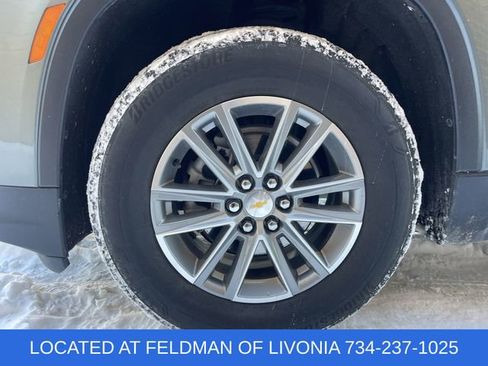 Used 2023 Chevrolet Traverse LT image 31