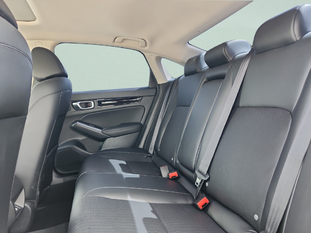 Used 2024 Honda Civic Touring image 22