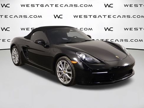 Used 2019 Porsche 718 Boxster RWD image 43