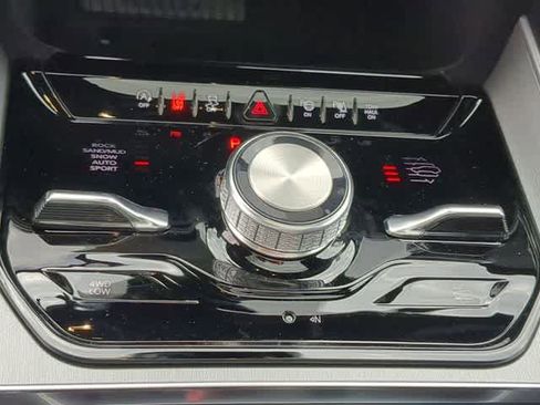 New 2026 Jeep Grand Wagoneer Limited AWD/4WD image 35