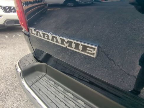Used 2023 RAM 1500 Laramie AWD/4WD image 12