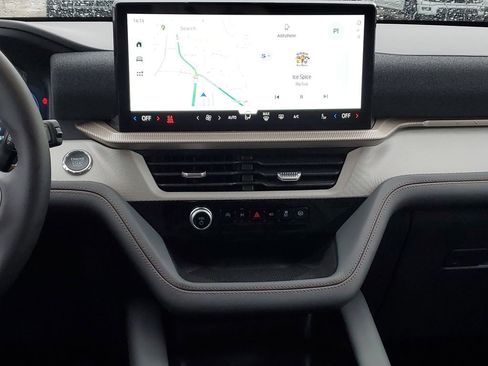 New 2026 Ford Explorer Active image 28