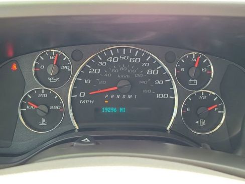 Certified 2024 GMC Savana 2500 w/ Driver Convenience Package image 23