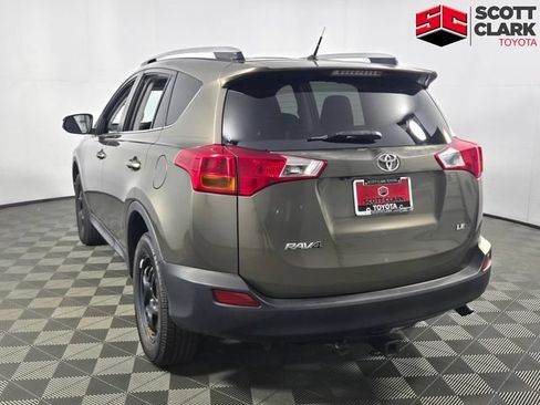 Used 2014 Toyota RAV4 LE FWD image 5
