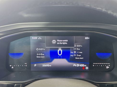 Certified 2022 Volkswagen Jetta SE FWD image 15