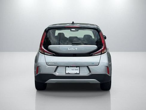 Certified 2025 Kia Soul EX FWD image 6