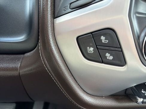 Used 2018 GMC Sierra 1500 SLT image 14