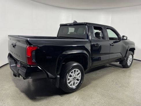 New 2026 Toyota Tacoma SR5 image 3