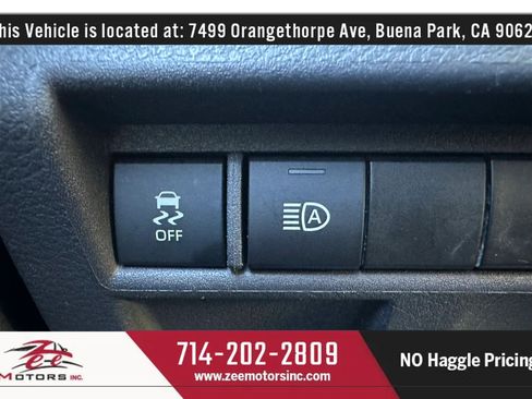 Used 2021 Toyota Sienna LE w/ LE Plus Package FWD image 43