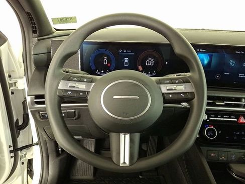 New 2026 Hyundai Santa Cruz SEL FWD image 18