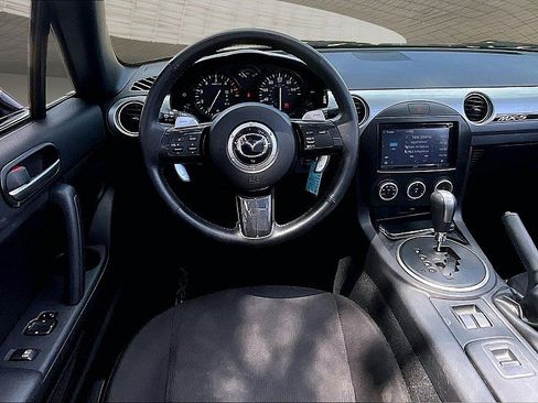Used 2015 MAZDA MX-5 Miata Club RWD image 4