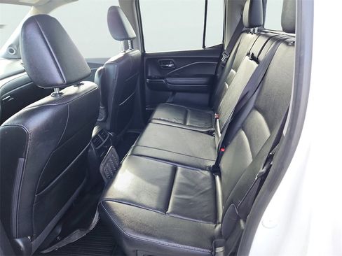 Certified 2017 Honda Ridgeline RTL image 21