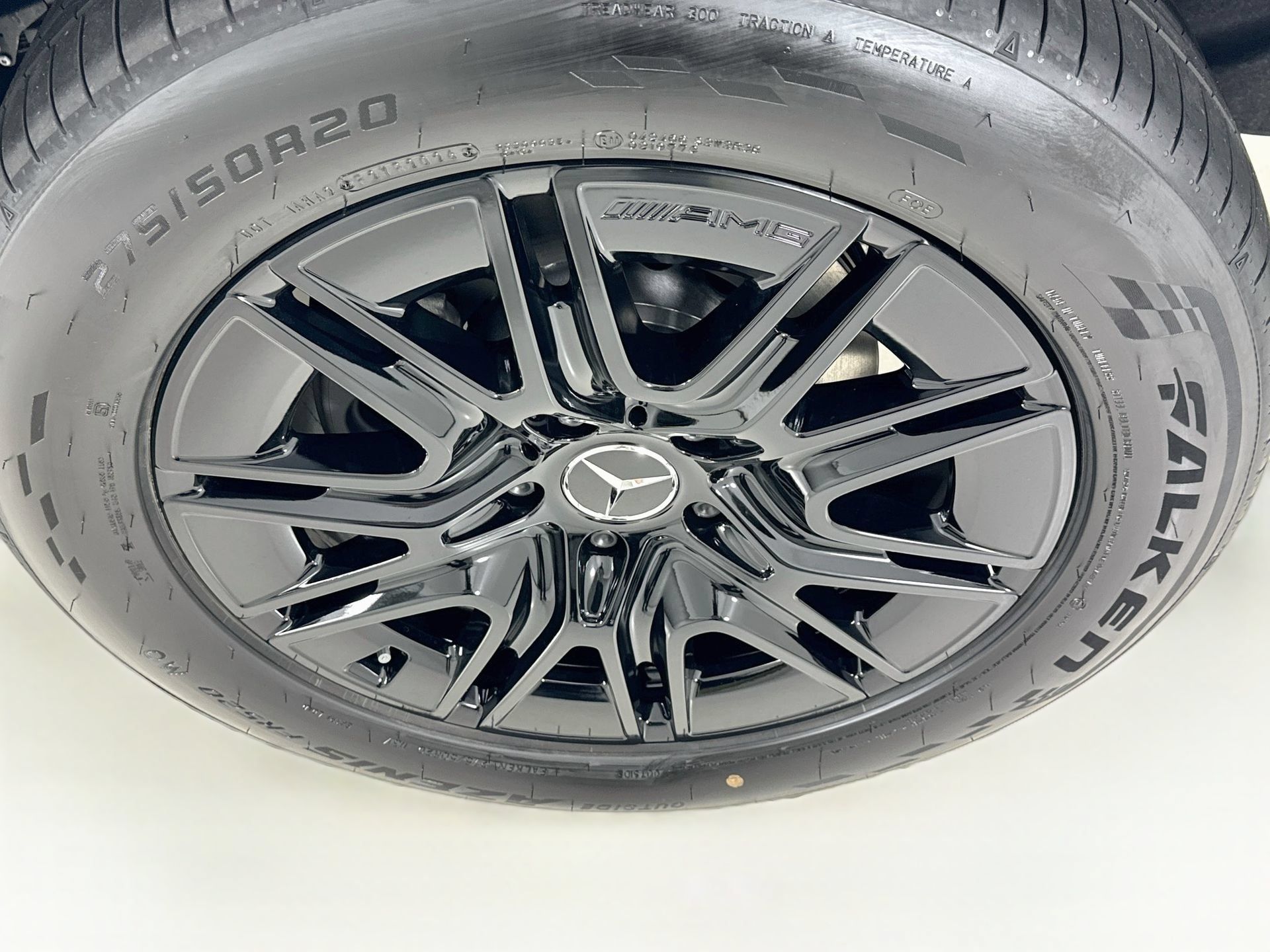 New 2027 Mercedes-Benz G 580 e image 34