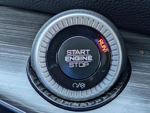 Used 2024 Jeep Wagoneer Series III image 26