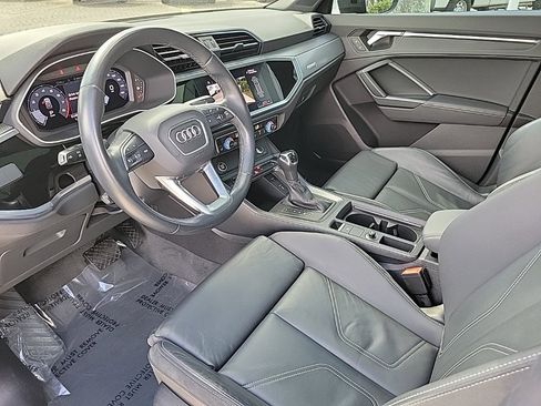 Used 2021 Audi Q3 2.0T Premium w/ Convenience Package image 13