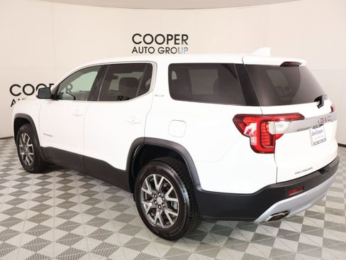 Used 2022 GMC Acadia SLE FWD image 22