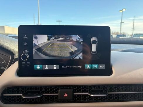 Used 2023 Honda HR-V EX-L image 17