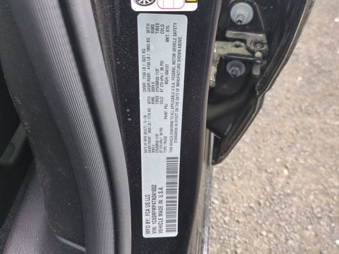 New 2026 RAM 1500 4x4 Crew Cab image 28
