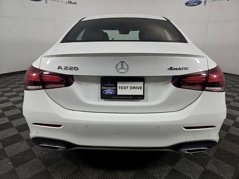 Used 2021 Mercedes-Benz A 220 4MATIC image 6