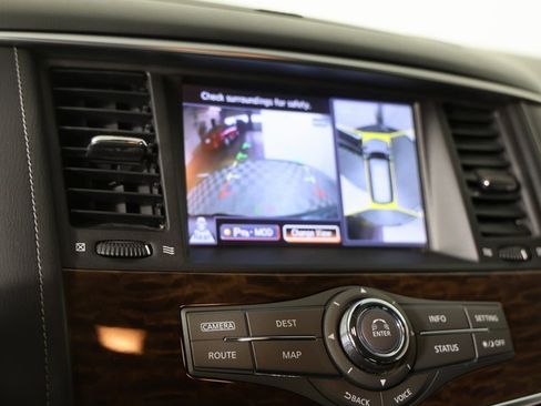 Used 2017 Nissan Armada Platinum w/ Interior Lighting Package image 21