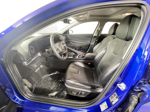 Used 2023 Hyundai Elantra Limited w/ Cargo Package FWD image 21