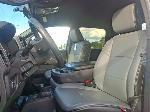 Used 2023 RAM 3500 Tradesman w/ Chrome Appearance Group image 13