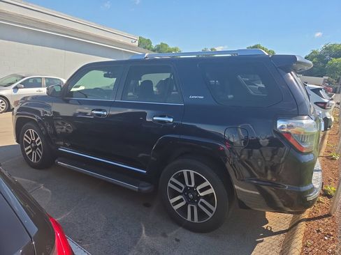 Used 2014 Toyota 4Runner Limited AWD/4WD image 6