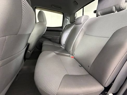 Used 2015 Toyota Tacoma 4x4 Double Cab w/ TRD Off-Road Package image 24