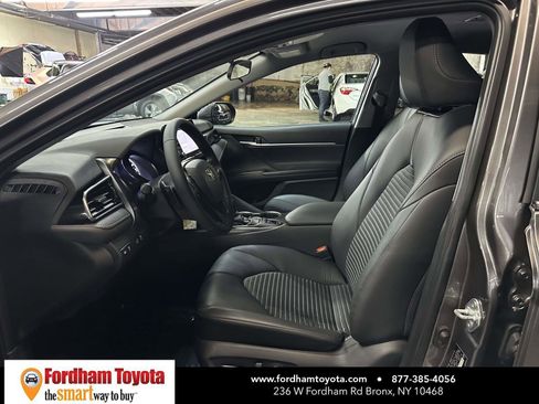Certified 2023 Toyota Camry SE AWD/4WD image 9