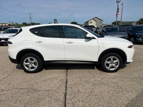 Used 2024 Dodge Hornet GT AWD/4WD image 10